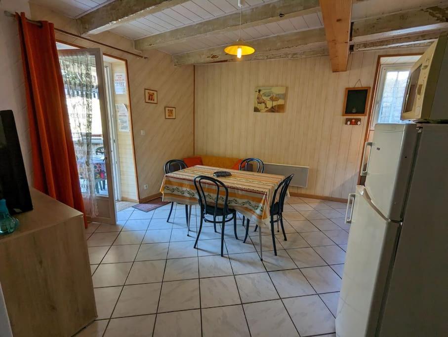 Gite Elisa Vals-les-Bains Buitenkant foto